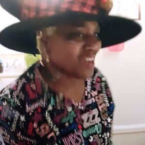 Meet your Posher, Lillian